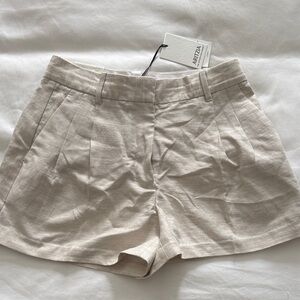 NWT Aritzia Linen Effortless Short Mini